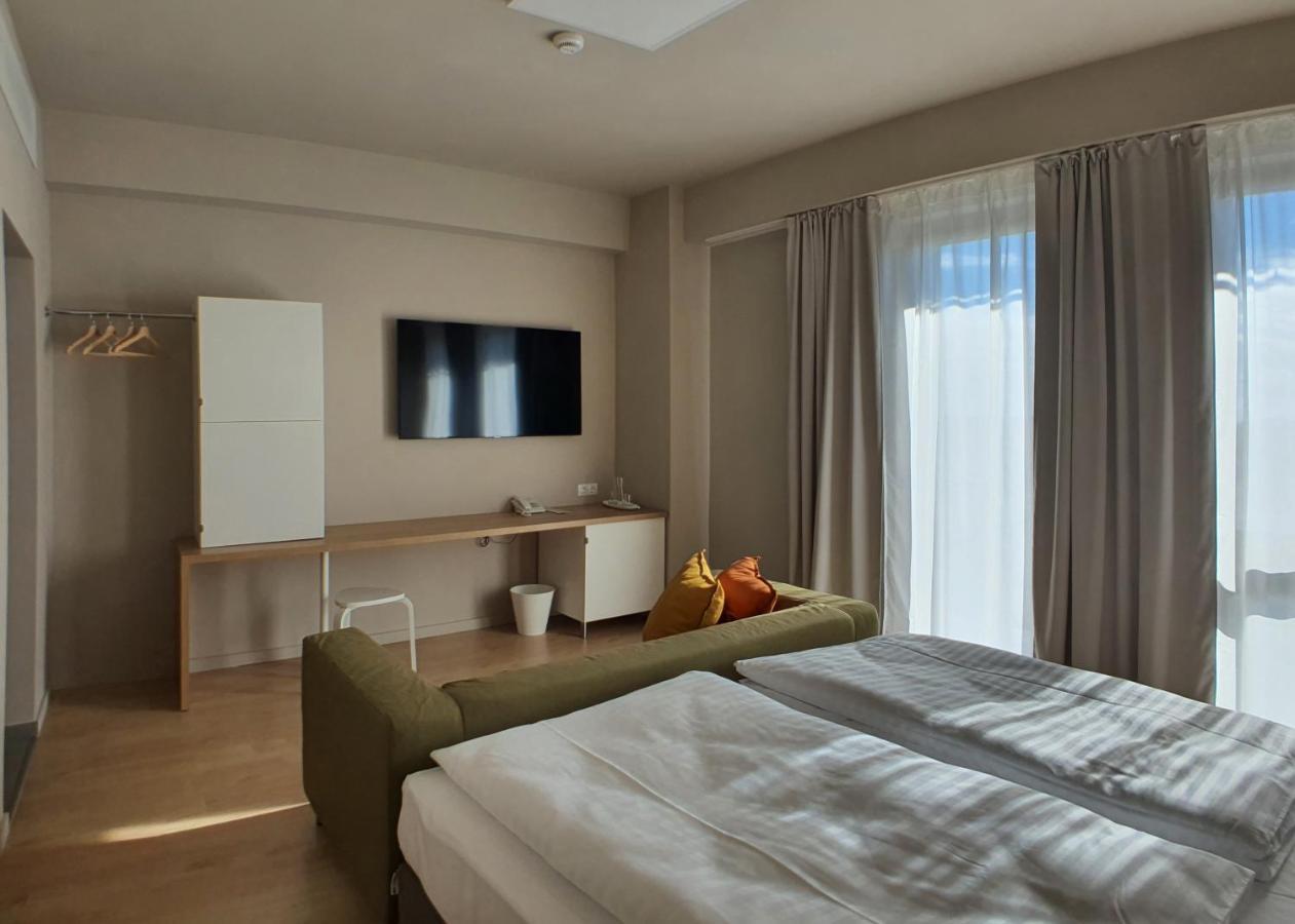 Marida Hotel Satu Mare Exterior photo